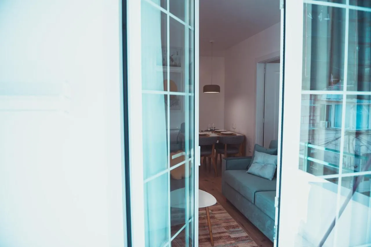 Tam Skanderbeg Square Serviced City Center Apartment No1 אלבניה
