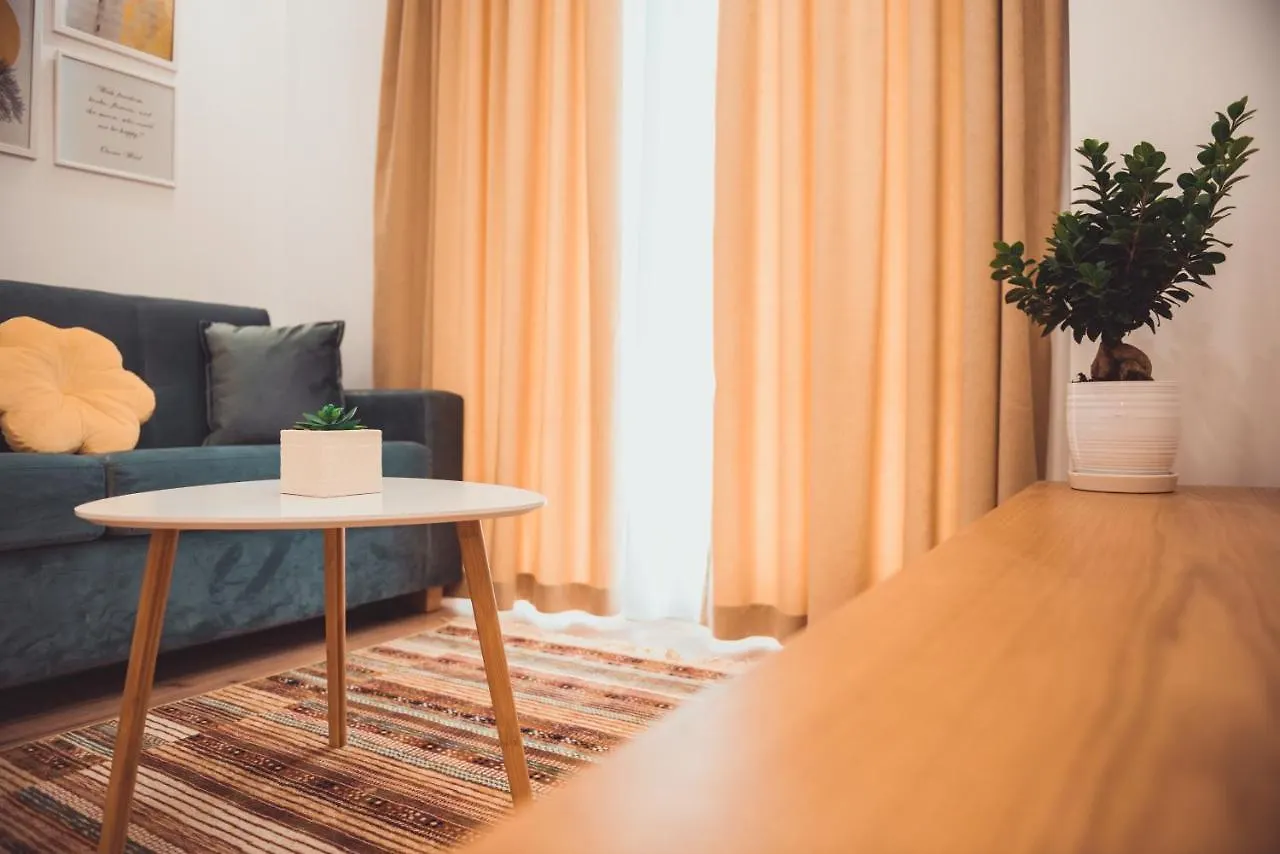 Tam Skanderbeg Square Serviced City Center Apartment No1