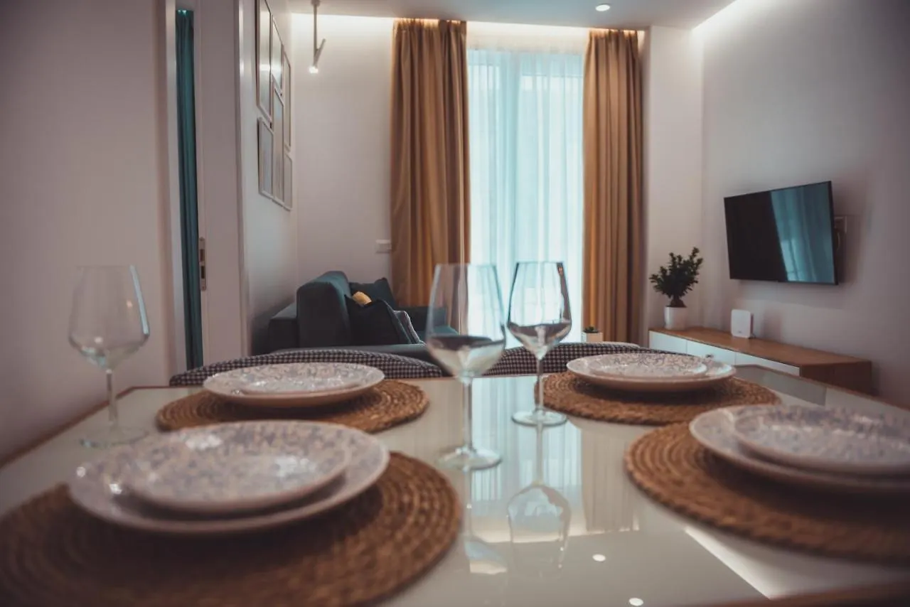Tam Skanderbeg Square Serviced City Center Apartment No1 0*, טיראנה אלבניה